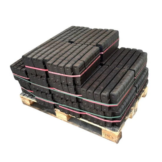 1/2 Palette Braunkohlenbriketts – 20 Pakete à 25 kg